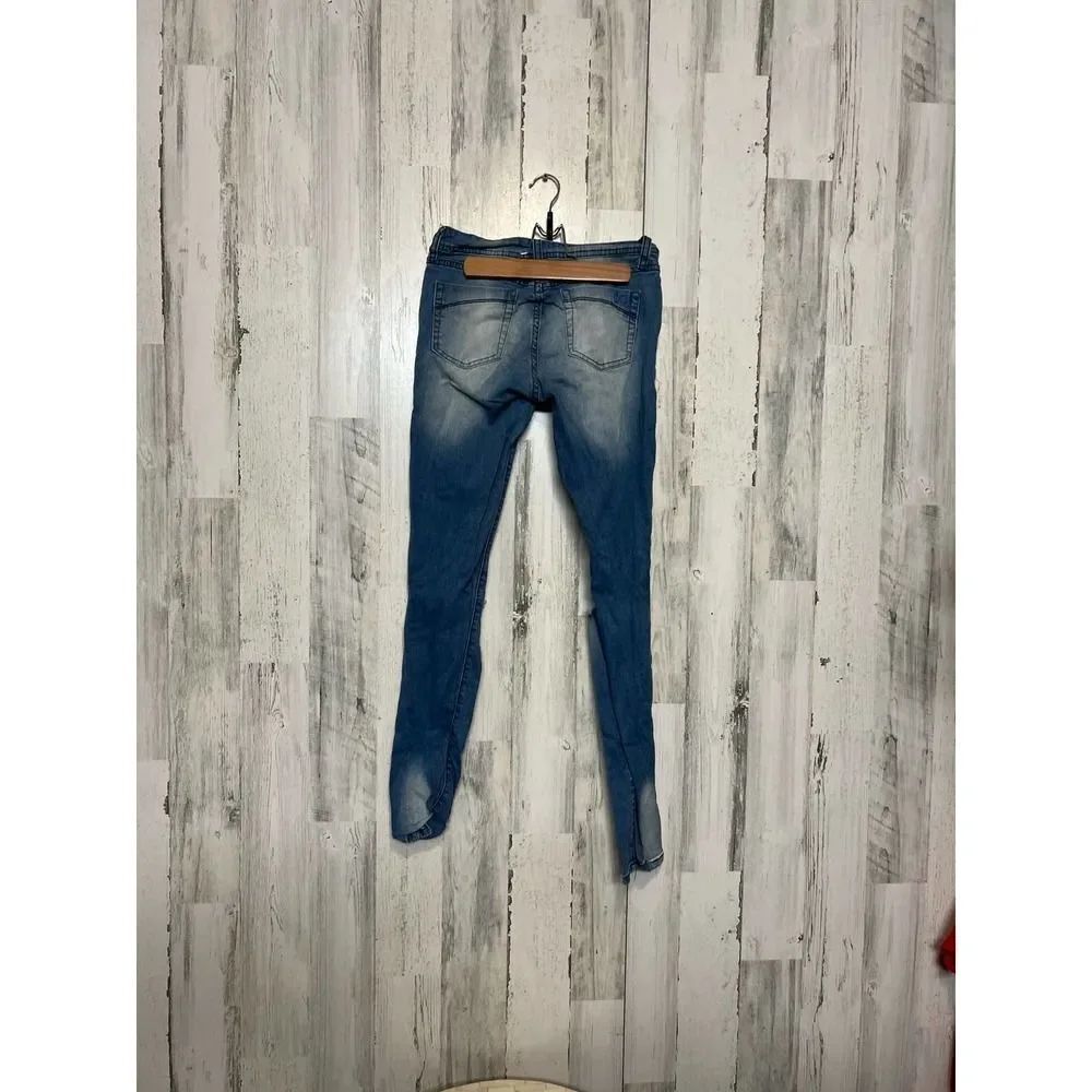 Women’s Skinny Jeans Size 5 Distressed Blue Stretch Denim
